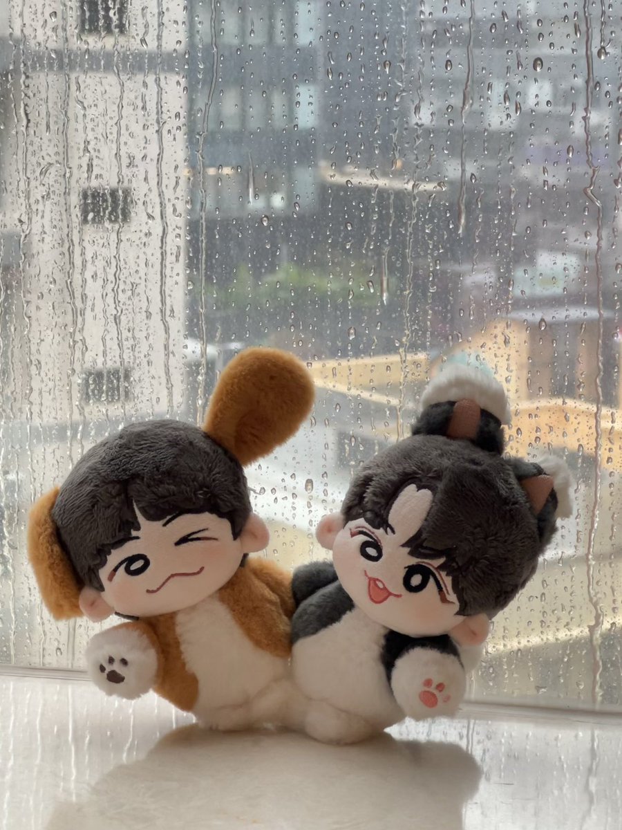muscookie's tweet image. 我们牵好手了不会被台风刮走的🥺
 #승밍 #2min #StrayKids