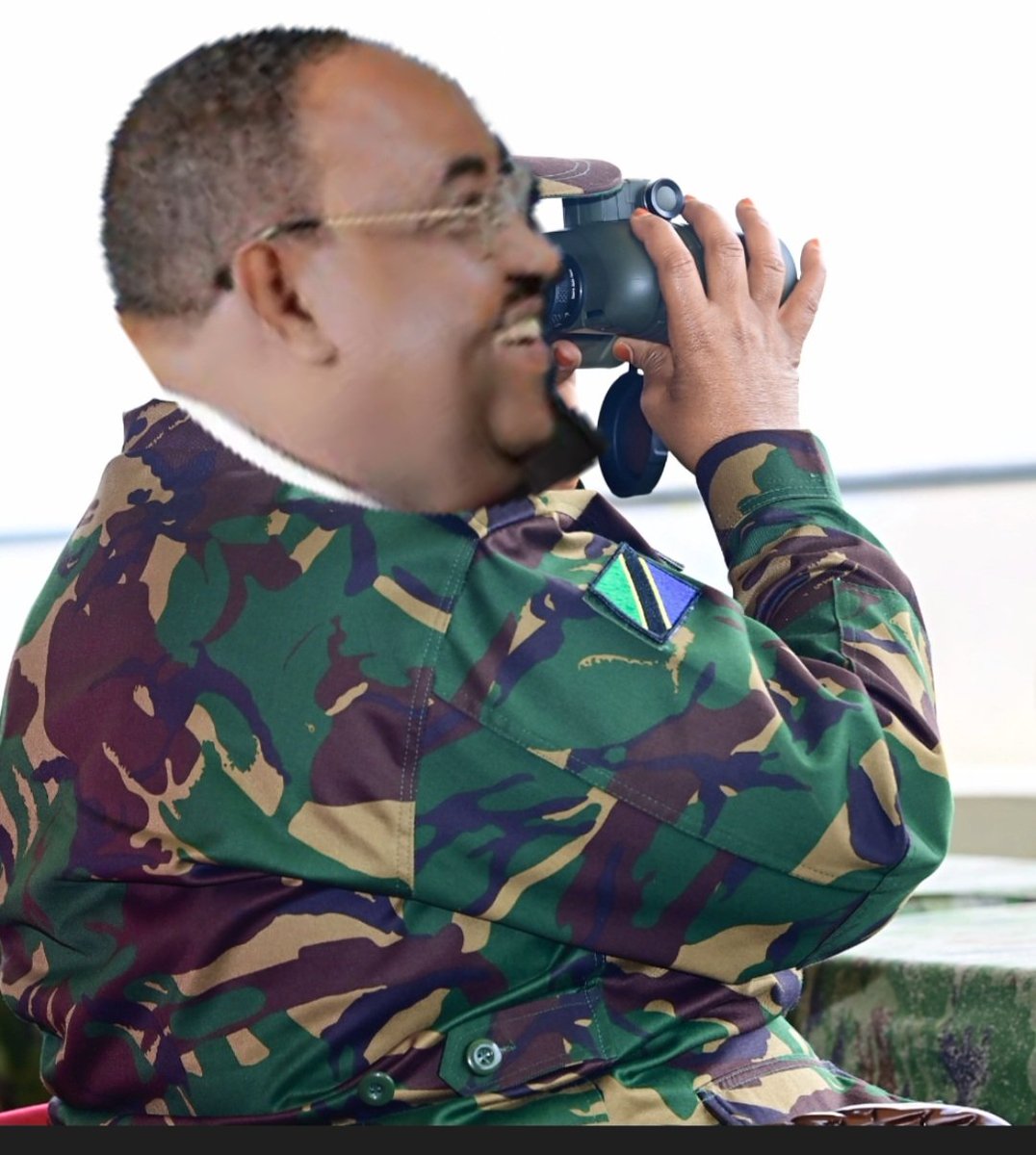 BashirHashiysf's tweet image. Some #turkey officials from the Turkish embassy are expected to visit the city of Bosaso today. This comes after a ship carrying weapons—originally intended for the Turkisom military base in Mogadishu—was intercepted and redirected by Puntland authorities.