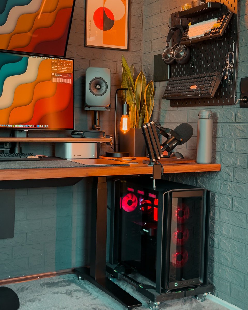 setupspaces's tweet image. Today’s 👨‍💻 space. What do you think about it?

📷 @naj_visuals 

#productivespaces