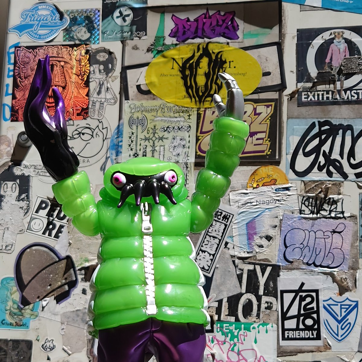 CREATE_LOVERS's tweet photo. #クトゥルフオイド と外出し
#cocoo と #oneuptoy に伺いました。
通り道にデザインを探し、撮影に…
美味しいものにも出会えました。
(オイドにオニオンスープが狙われている😲)
#oidphotograph
#GYAROMI https://t.co/nnlgOM4NZh