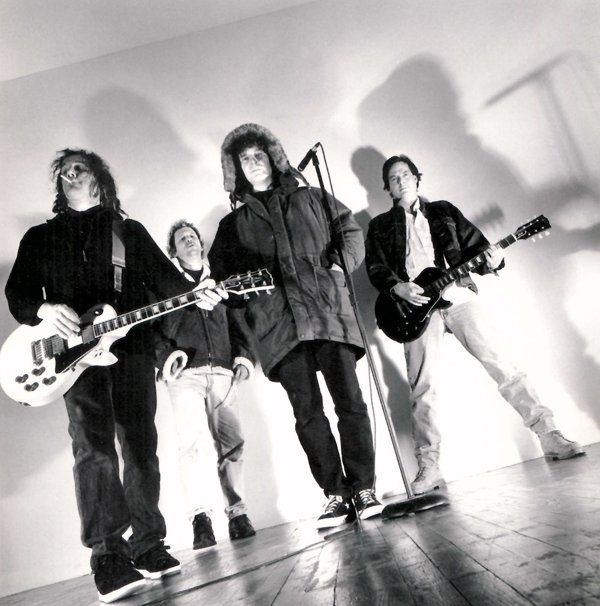 elsotaescala's tweet photo. #bersions
1168.- #TheAmps "I Am Decided" -1995- (#JimPollard, #RobertPollard , #TobinSprout) #GuidedByVoices -1995-
https://t.co/LHtvTATvdY https://t.co/dBKTtx8MzB