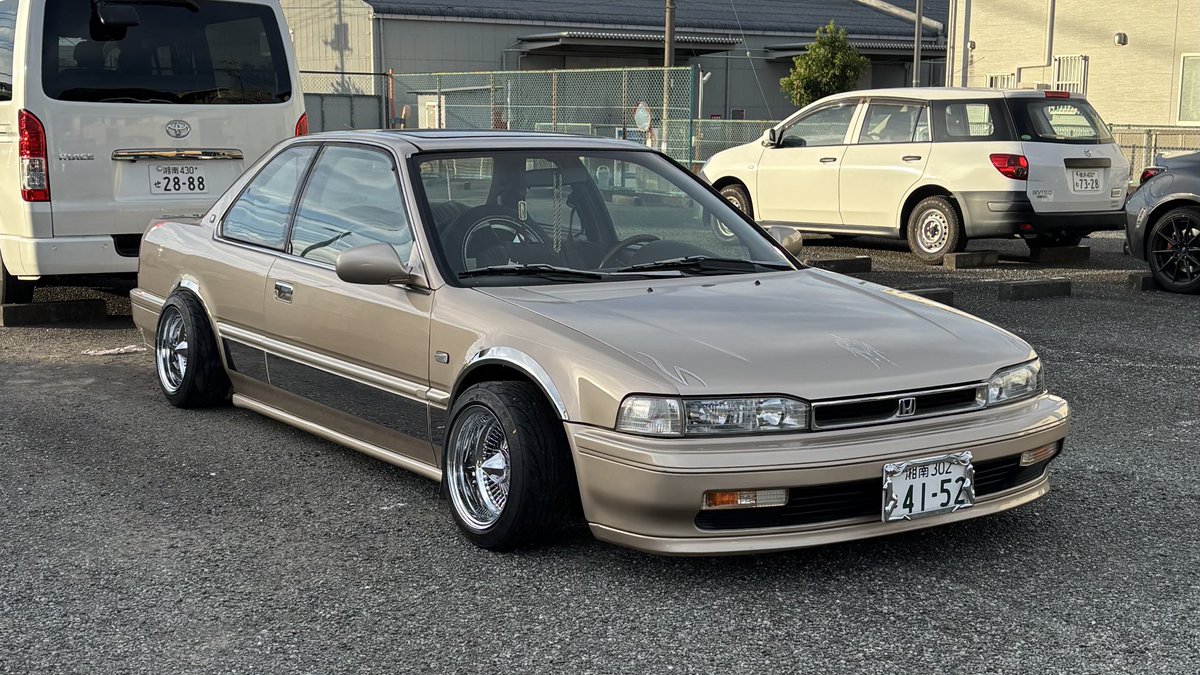 ghetto__wagon's tweet photo. ゴールドの7リバ飽きたので
クロームの7リバとns2r新品組みました https://t.co/n7PJkhYLQt