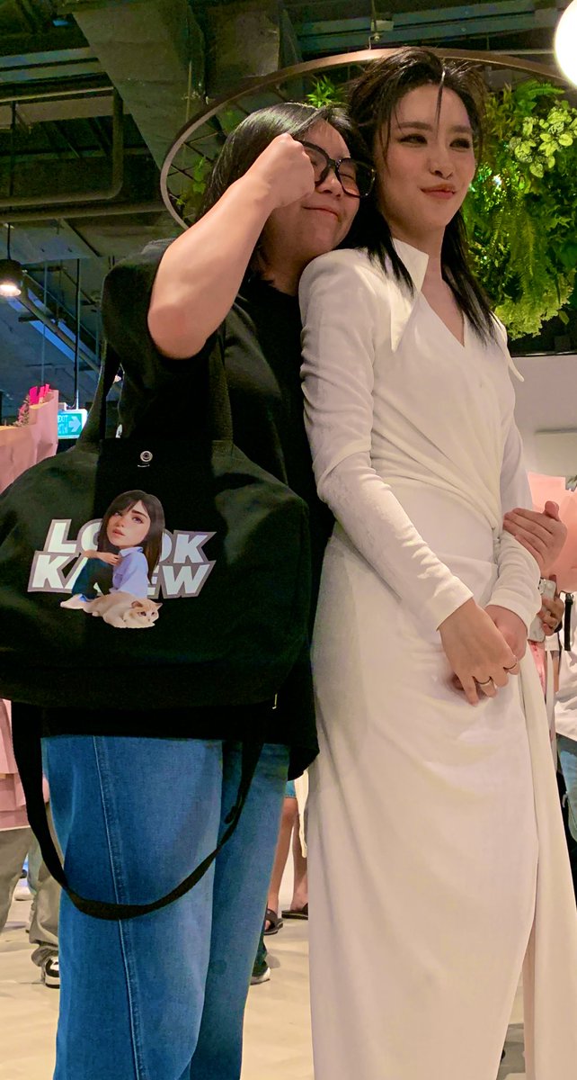 NPN_NUCH's tweet photo. น่ารักจังพี่น้องคู่นี้ พี่ลูกไม้น้องลูกแก้ว
ETERNAL LOVE WITH LK 20
#lookkaewkamollak
#lookmai https://t.co/8ttiviSpRE