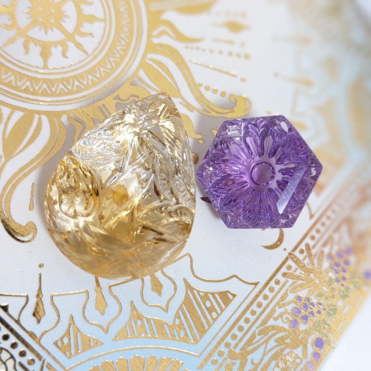 更新がスローペースで申し訳ないですが、やっとこさ大きいカービングルースを2点アップしました。

今回の大物本当に、店主買い取りたいくらい綺麗で…

21日20時です。
どうぞよろしくお願い致します☺️✨

PicGem thebase.com/to/shop?shop_i…