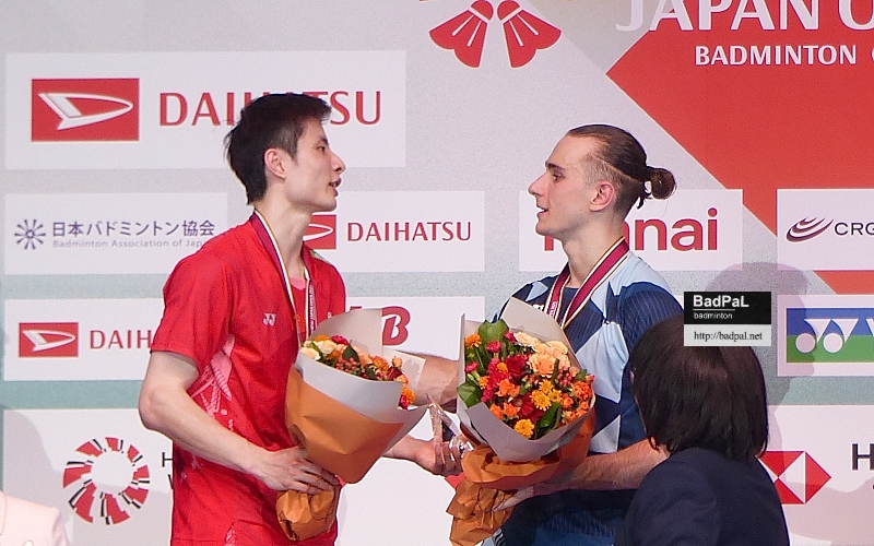 BadPaL's tweet image. 【ジャパンＯＰ★６日目速報】男子単は、昨年準決勝で直接対決に敗れたシー・ユーチがアレックス・ラニェに雪辱。日本開催大会で初のタイトルを手にした。この結果、ジャパンＯＰ連覇は、女子複と混合複の２種目（いずれも中国ペア）となった