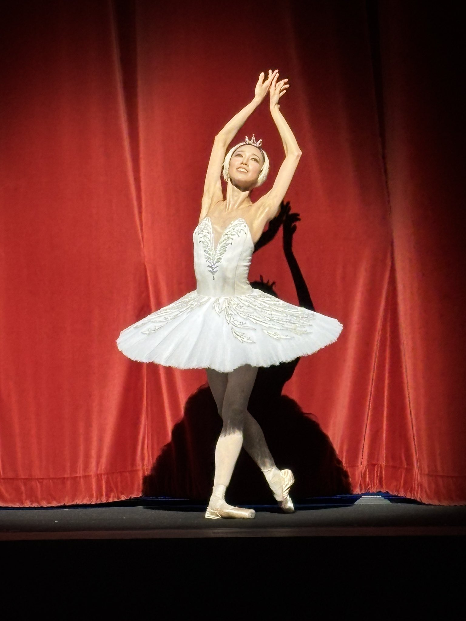 ballet様オーダー　ひよこ色羽のバングルとフロート ballet様オーダー ひよこ色羽のバングルとフロート