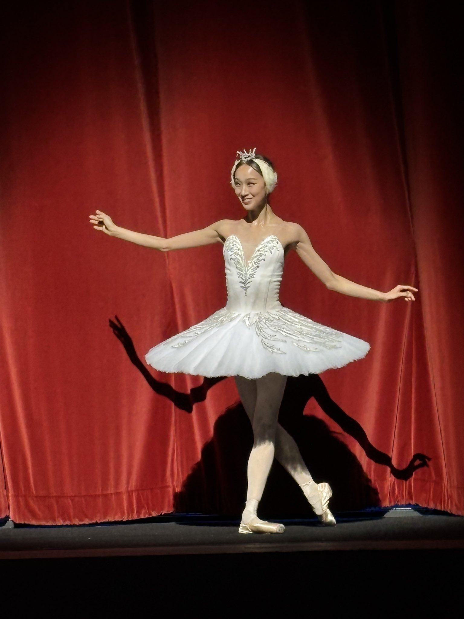 ballet様のオーダー　七面鳥のバングル&フロート Grand Hall, Shikokuchuo City Civic Cltural Hall｜KOTOBUKI