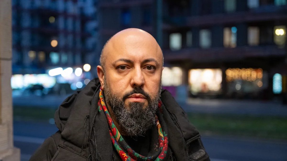 Nach derzeitigen Umfragen würde er der nächste Regierende Bürgermeister in Berlin: Trotzkist, Palästina-Aktivist, Enteignungs-Aktivist. SPD würde Juniorpartner. Deshalb bereitet sie sich mit ihrem Enteignungsprogramm vor.