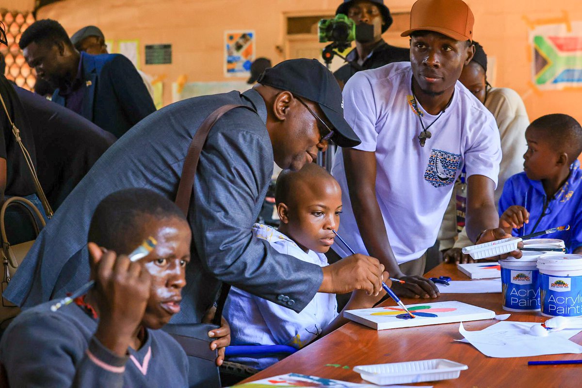 A big congratulations to the <a href="/MWFAlumniUganda/">MWF Alumni Network of Uganda</a> on a successful and impactful #MandelaDay2025! 👏🏾

Your leadership, energy, and unwavering commitment to service made the day truly memorable. From the access ramps to sparking partnerships and conversations on inclusion, your efforts