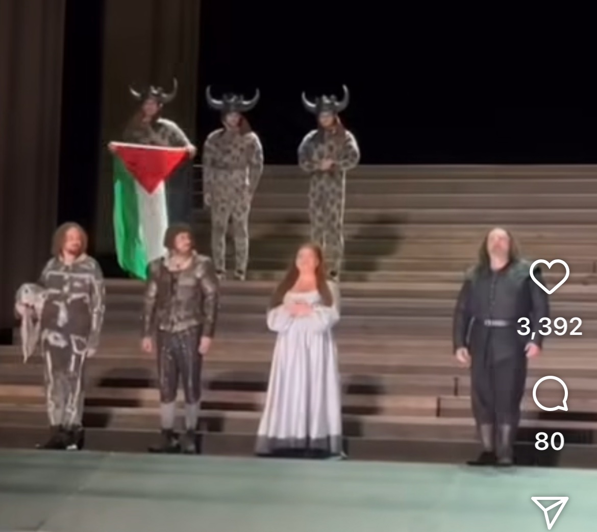 CroweDM's tweet image. A fight at the opera.
News story on Gaza protest at London opera.
More than 100 arrested across UK for supporting Palestine Action. It’s now a banned terror group.
theage.com.au/world/europe/m…