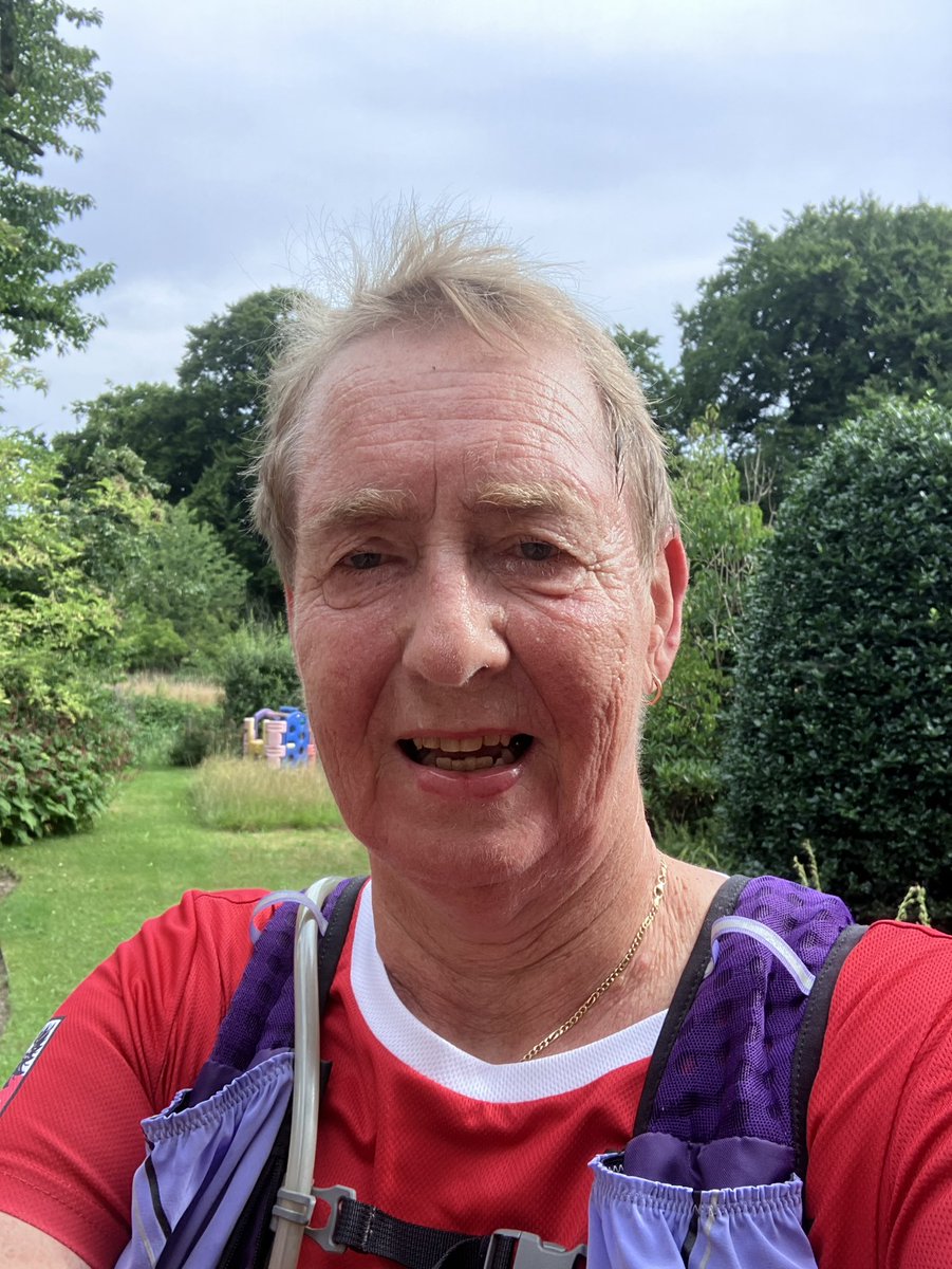 elsjonker's tweet image. Heuveltraining zonder heuvels voor de #GNR ajbellgreatnorthrun2025.enthuse.com/pf/els-jonker-…