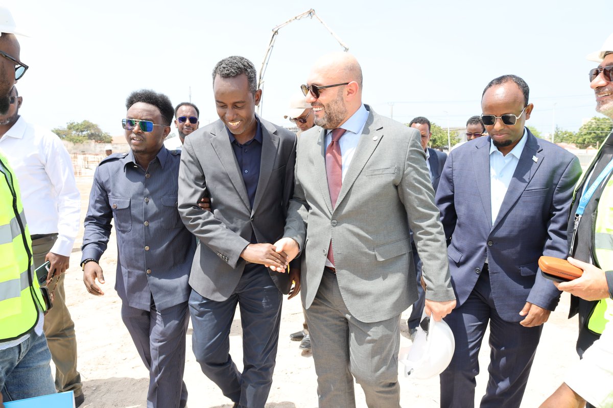 UNOPS_Somalia's tweet photo. A resilient health system begins with strong infrastructure.

@MoHSomalia and UNOPS held a groundbreaking ceremony for the construction of the Vaccine Storage Cold Chain Facility at Forlanini Hospital, financed by the @WorldBank 

#UNOPS #Somalia #HealthInfrastructure https://t.co/PPFRU3L5H1