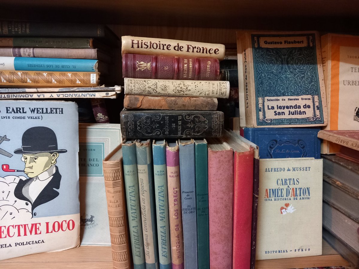 Santoni_dom's tweet image. 📍 Aquest #estiu, visita el #Mercat Dominical de Sant Antoni.
Busca entre llibres, còmics...i troba… centenaris que encara et parlen.
✨ La seva veu continua, només cal escoltar-la.
#Queferelsdiumenges #MercatDominicaldeSantAntoni #LiteraturaViva #BarcelonaCultura