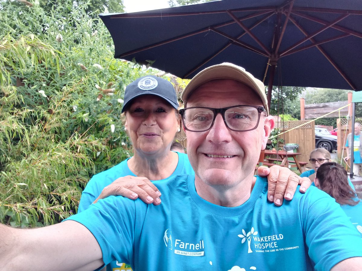JasonAtack1's tweet image. Cheers 🍻 @WfldHospice Grand Day Out 👍😃