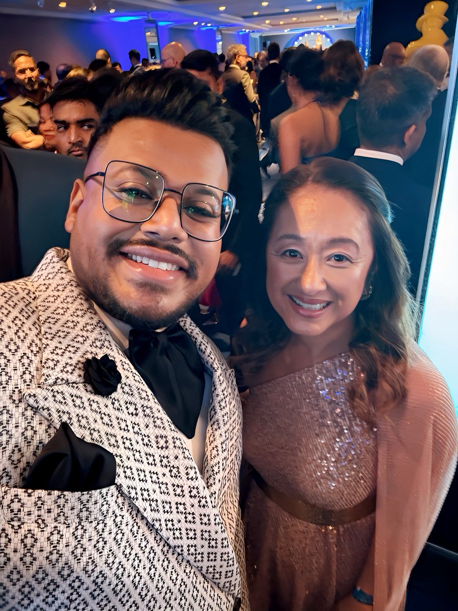 Starry skies, black ties, and a night of sparkle! ✨
Honoured to be invited to the AMCHAM Ball 2025 – Celestial Soirée 🌌
Let the stars align and the champagne flow 🥂💫

#CelestialSoirée #AMCHAMBall2025 #BlackTieMagic #StarryNights #DanuDoesItRight #HiltonColombo
