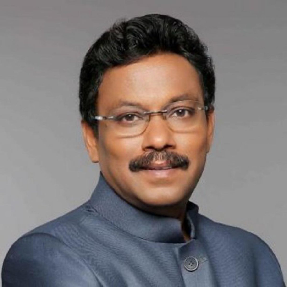 Vishnu Dayal Ram (Modi Ka Parivar) (@vishnumppalamu) on Twitter photo рднрд╛рд░рддреАрдп рдЬрдирддрд╛ рдкрд╛рд░реНрдЯреА рдХреЗ рд░рд╛рд╖реНрдЯреНрд░реАрдп рдорд╣рд╛рд╕рдЪрд┐рд╡ рд╢реНрд░реА <a href="/TawdeVinod/">Vinod Tawde</a> рдЬреА рдХреЛ рдЬрдиреНрдорджрд┐рди рдХреА рд╣рд╛рд░реНрджрд┐рдХ рдмрдзрд╛рдИ рдПрд╡рдВ рдЕрдирдВрдд рд╢реБрднрдХрд╛рдордирд╛рдПрдВ!
рдмрд╛рдмрд╛ рдмреИрджреНрдпрдирд╛рде рдЖрдкрдХреЛ рд╕рджреИрд╡ рд╕реНрд╡рд╕реНрде рдПрд╡рдВ рдкреНрд░рд╕рдиреНрди рд░рдЦреЗрдВ рдФрд░ рдЖрдк рджреАрд░реНрдШрд╛рдпреБ рд╣реЛ рдпрд╣реА рдХрд╛рдордирд╛ рдХрд░рддрд╛ рд╣реВрдБред рднрд╛рд░рддреАрдп рдЬрдирддрд╛ рдкрд╛рд░реНрдЯреА рдХреЗ рд░рд╛рд╖реНрдЯреНрд░реАрдп рдорд╣рд╛рд╕рдЪрд┐рд╡ рд╢реНрд░реА <a href="/TawdeVinod/">Vinod Tawde</a> рдЬреА рдХреЛ рдЬрдиреНрдорджрд┐рди рдХреА рд╣рд╛рд░реНрджрд┐рдХ рдмрдзрд╛рдИ рдПрд╡рдВ рдЕрдирдВрдд рд╢реБрднрдХрд╛рдордирд╛рдПрдВ!
рдмрд╛рдмрд╛ рдмреИрджреНрдпрдирд╛рде рдЖрдкрдХреЛ рд╕рджреИрд╡ рд╕реНрд╡рд╕реНрде рдПрд╡рдВ рдкреНрд░рд╕рдиреНрди рд░рдЦреЗрдВ рдФрд░ рдЖрдк рджреАрд░реНрдШрд╛рдпреБ рд╣реЛ рдпрд╣реА рдХрд╛рдордирд╛ рдХрд░рддрд╛ рд╣реВрдБред