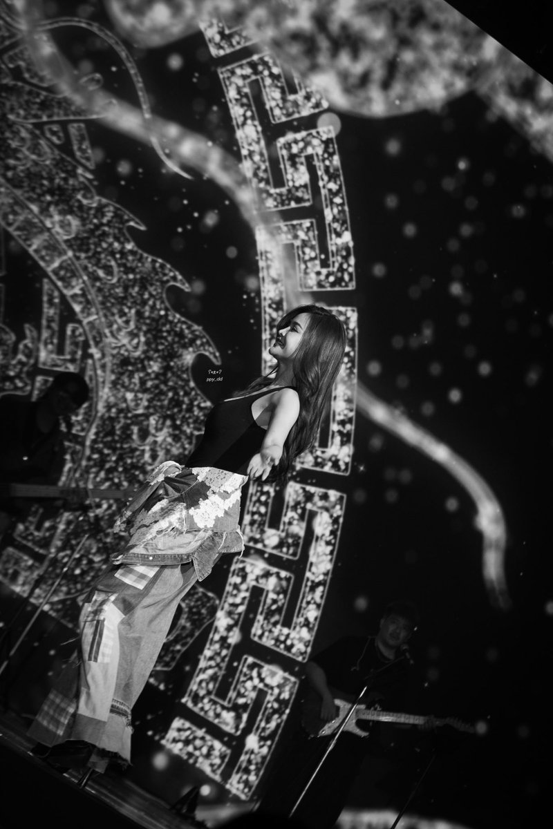 ดีอีเออา ʕ•ᴥ•ʔ (🐶🐰) (@ppy_dd) on Twitter photo 🎶🐉 • 🎤🖤
FINAL CASE PTC X ENGLOT
#PetrichorAfterPartyConcert
#อิงฟ้ามหาชน <a href="/EWaraha/">Engfa Waraha (ตัวจริง)</a> 🎶🐉 • 🎤🖤
FINAL CASE PTC X ENGLOT
#PetrichorAfterPartyConcert
#อิงฟ้ามหาชน <a href="/EWaraha/">Engfa Waraha (ตัวจริง)</a>