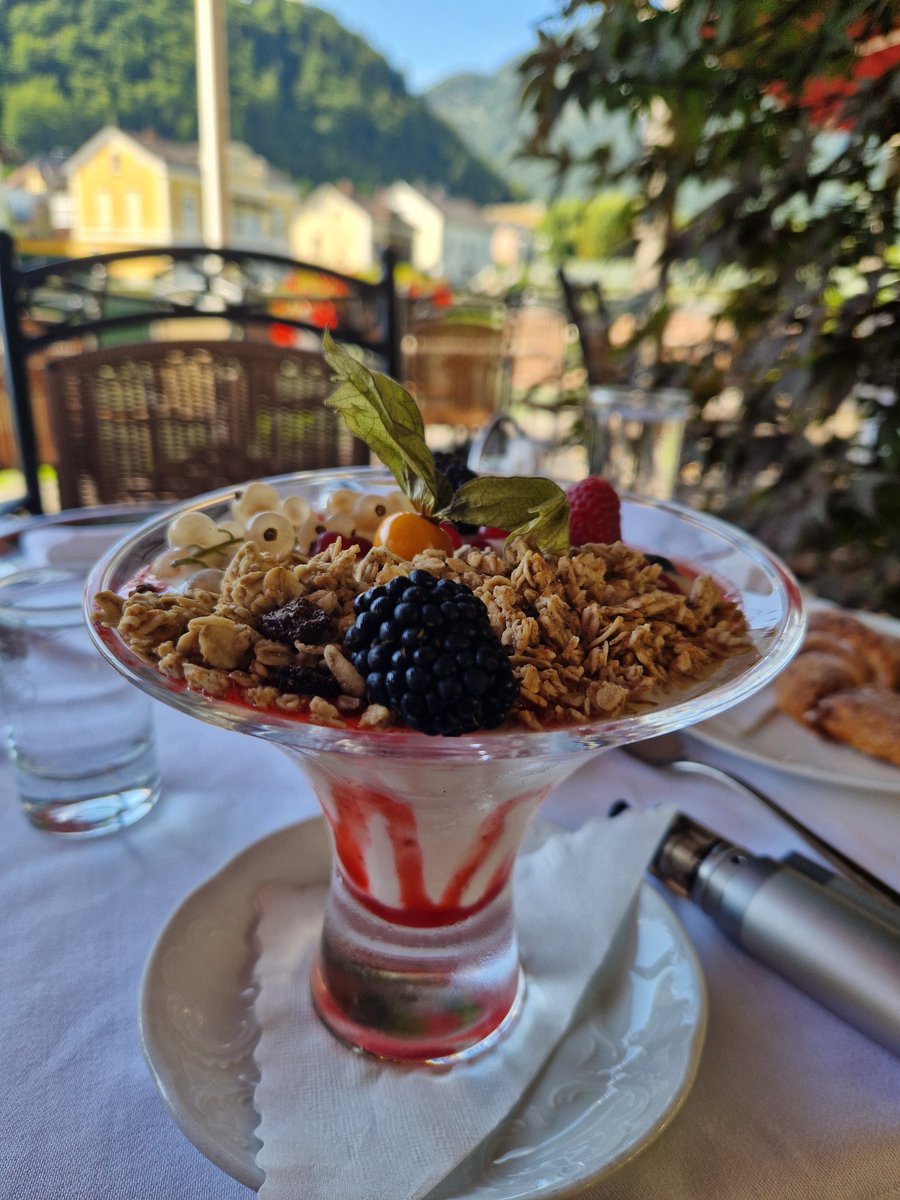 Guten Morgen liebe Twitterfreunde! ☕️🤗🌻
Der Tag beginnt mit einem Frühstück beim Zauner in Bad Ischl. Habt einen schönen und erholsamen Sonntag!