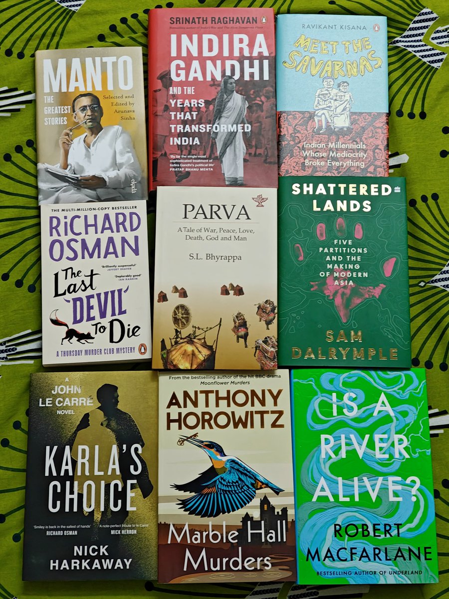 DVijaykeerthy's tweet image. Always a pleasure to visit @bookworm_Kris. What better way to spend your Sunday than to stroll around the aisles of your local bookstore!