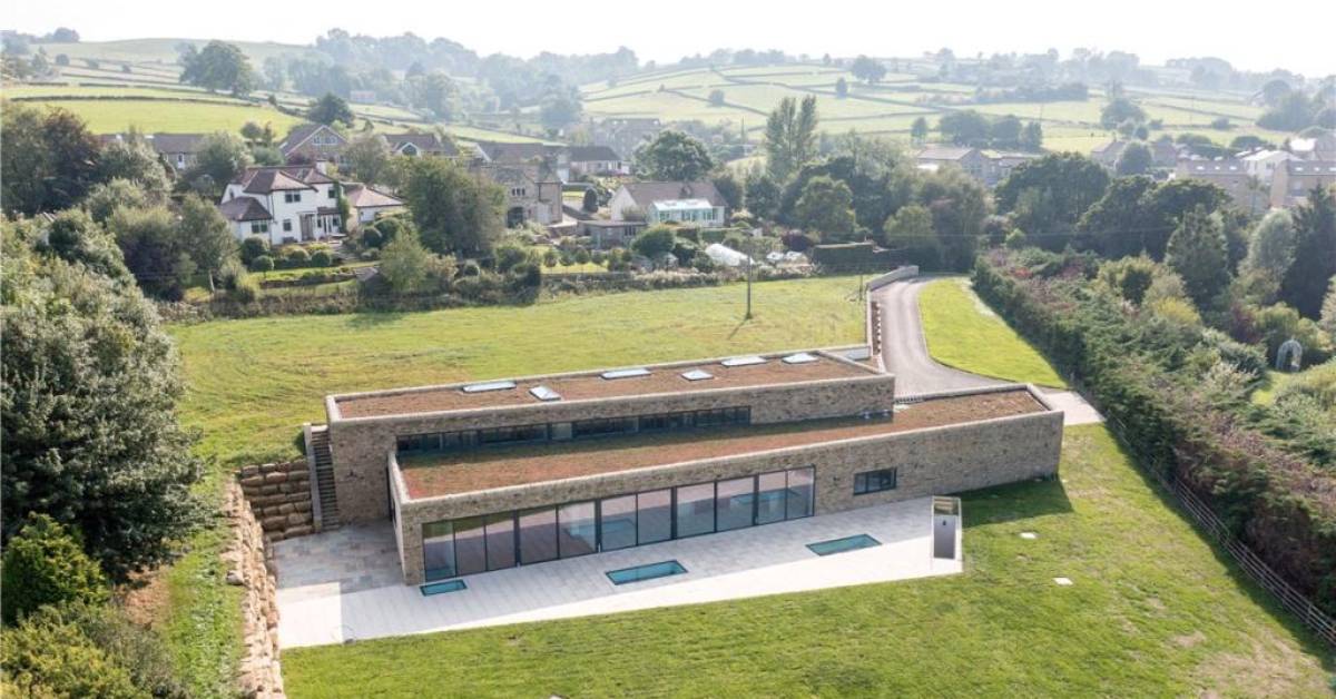 The Naming Game (@the_naming) on Twitter photo Fringill Dike runs at Stratford for <a href="/jeddokeeffe/">Jedd O'Keeffe</a>. Fringill Dike House is a ÂŁ2.25m eco house built by owners Caron & Paul Chapman in Darley, Nidderdale, Yorkshire. It is named after the beck (or dike) that runs through the property. Fringill Dike runs at Stratford for <a href="/jeddokeeffe/">Jedd O'Keeffe</a>. Fringill Dike House is a ÂŁ2.25m eco house built by owners Caron & Paul Chapman in Darley, Nidderdale, Yorkshire. It is named after the beck (or dike) that runs through the property.