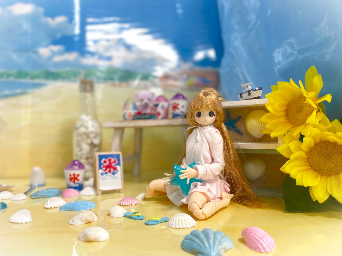 LittleworldDoll's tweet image. 【仙台】📸撮影スペースのご案内📸
/
🌊本日は「海の日」🌊
\
現在のテーマは「ビーチ🏖」です☀
ご利用期間は7/27(日)まで!
お近くにお越しの際はぜひお立ち寄りください🦀
#ドール撮影 、アクスタや #ぬい撮り にもオススメ📸
#リトルワールド_ジーストア