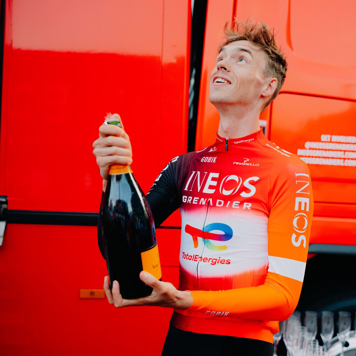 GeraintThomas86's tweet image. So happy for @ThymenArensman. What a ride mate 🙌 The whole team deserved that. Seven stages to go, we’ll keep hunting 👌 #TDF2025