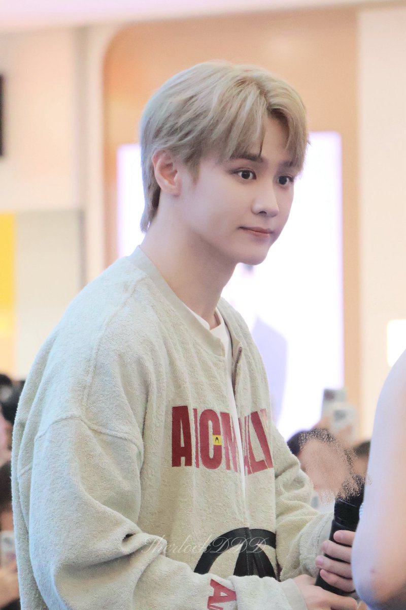 SherlockDDD tweet media