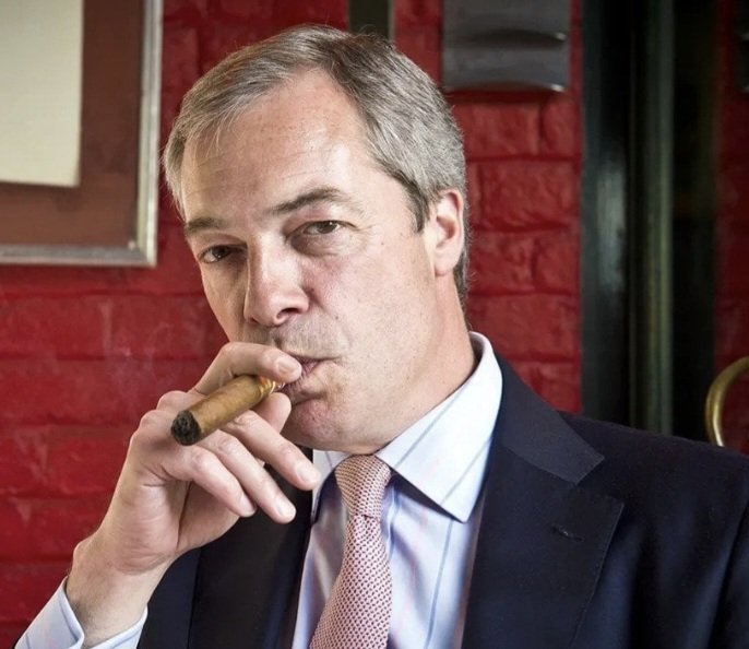 This is Nigel Farage.
When MEP for South East England, he hardly  showed up to do any work for the EU. 
No motions.
No reports or amendments. 
One written question.
A member of one committee. 
He was essentially paid for doing f*ck all. 
He is a con man.
#BBCLauraK