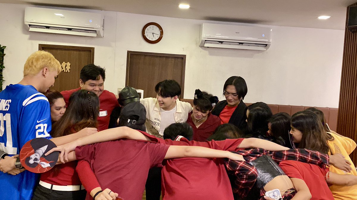 gabzillas_ofc's tweet photo. [07.19.2025] To everyone who celebrated with us – thank you. Your energy, your smiles, your love made the night unforgettable.
Every moment under the moonlight (and yes, a little rain 😂) meant so much. 🫶 Until the next event. ✨

GAB’S AFTER NIGHT PARTY
@gabuccino__ #GABestday https://t.co/IBHUzl8D5c