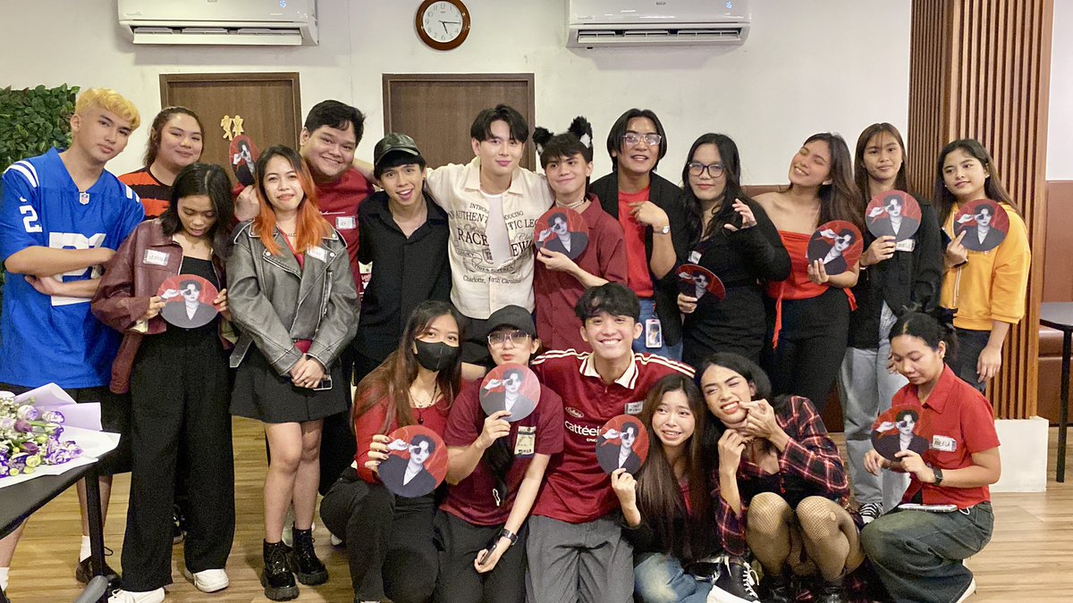 gabzillas_ofc's tweet photo. [07.19.2025] To everyone who celebrated with us – thank you. Your energy, your smiles, your love made the night unforgettable.
Every moment under the moonlight (and yes, a little rain 😂) meant so much. 🫶 Until the next event. ✨

GAB’S AFTER NIGHT PARTY
@gabuccino__ #GABestday https://t.co/IBHUzl8D5c