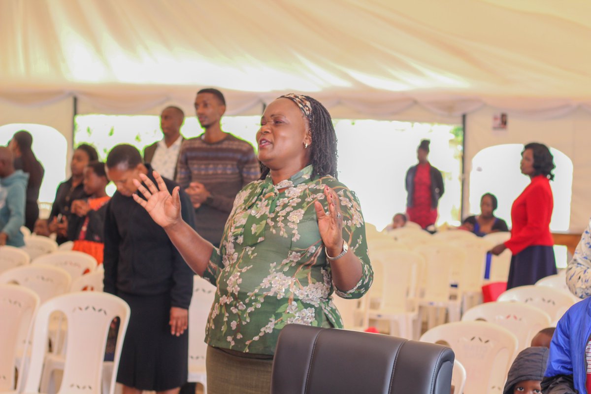 Worship isn’t about the music—it’s about the heart behind it.
#CitamKitale
#Christistheanswerministries
#Expostionof1John3