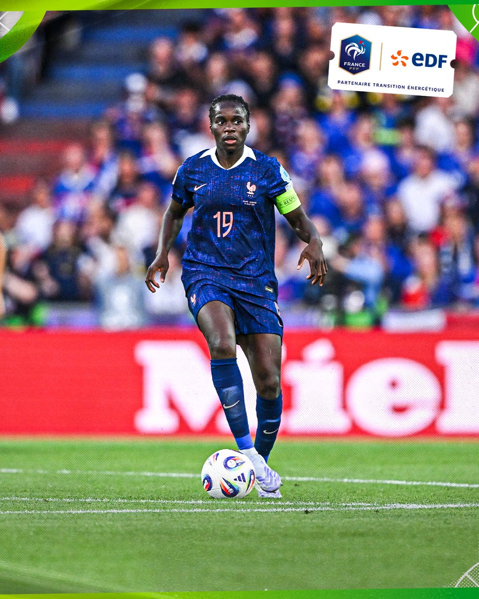 EDF_Foot's tweet image. Larmes et tristesse 😔
📸 Fin de parcours pour les Bleues en ¼ de finale. #FRAALL #EDFFoot #DLDDec