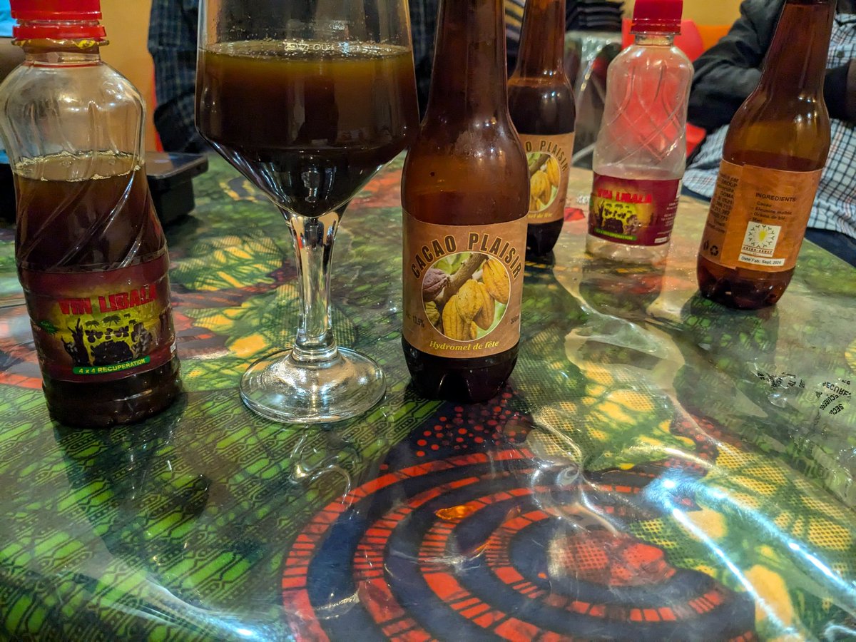 #Goma: 🍷 CACAO PLAISIR à Goma plus qu’un vin local, un acte de résistance !

Soutenir nos producteurs, créer des emplois, raviver les cœurs meurtris par la guerre.

Ne laissons pas nos richesses moisir pendant qu’on importe tout.

Consommons local.