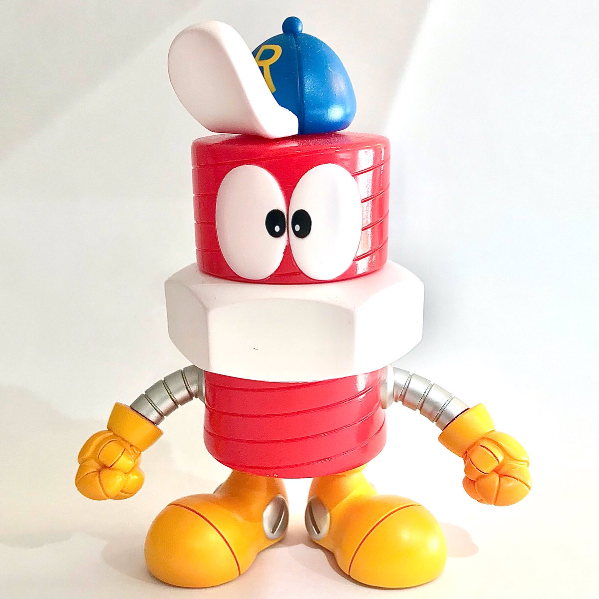 rockdenothigang's tweet image. WF2025s販売商品
新色!しまってこうロックでぇ
(ドンズバの赤カラー)
#wf2025s
#wf2025夏
#ワンダーフェスティバル
#ワンフェス
#しまってこうロックでぇ
#ソフビ
#sofvi
#sofubi
#sofuvi
#ロックでぇ
