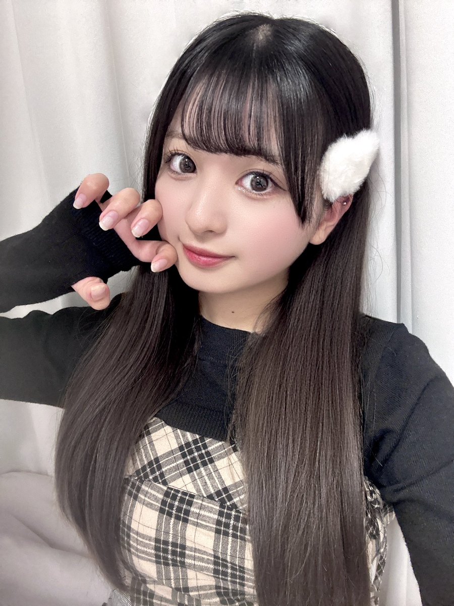 デビューまであと12日のアイドルです𐔌՞⸝⸝ ·⸝⸝ ՞𐦯♡