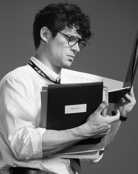 DCULex_Luthor's tweet image. Today I met with a reporter from The Daily Planet. We went through my wrongful arrest, as well as future plans I have for Luthor Corp. All releasing in an article soon.
Thank you for having me, Clark Kent.