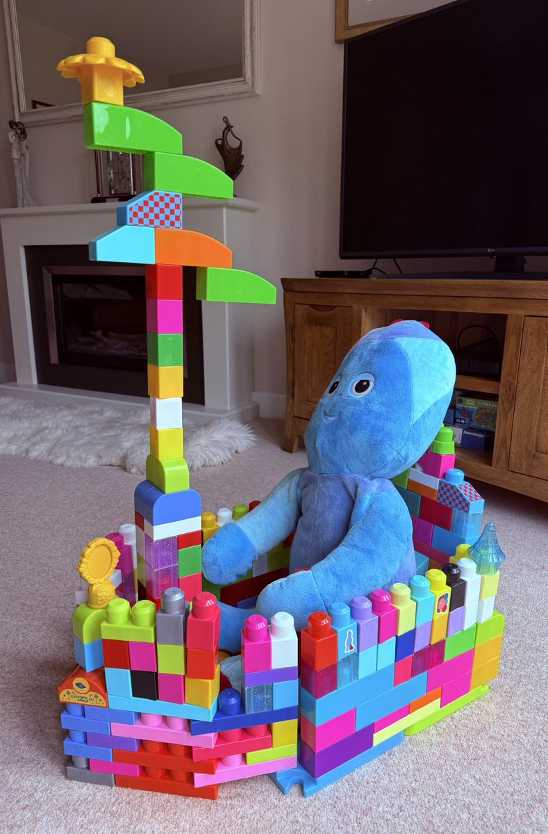 Oliver Wakeman (@oliverwakeman) on Twitter photo Using my creativity in a slightly different way this morning with my daughter to find something to build using every single one of her <a href="/MegaBloks/">Mega Bloks</a> .
I think Iggle Piggle (from <a href="/NightGardenHQ/">In the Night Garden</a> ) is happy…
Back to the music work later this evening I think! Using my creativity in a slightly different way this morning with my daughter to find something to build using every single one of her <a href="/MegaBloks/">Mega Bloks</a> .
I think Iggle Piggle (from <a href="/NightGardenHQ/">In the Night Garden</a> ) is happy…
Back to the music work later this evening I think!