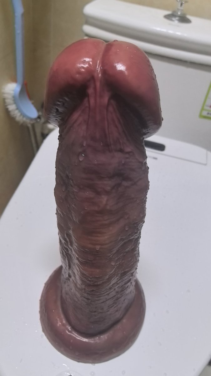 龟头最宽处10cm，材质很软很舒服，很饱满，玩了还想玩