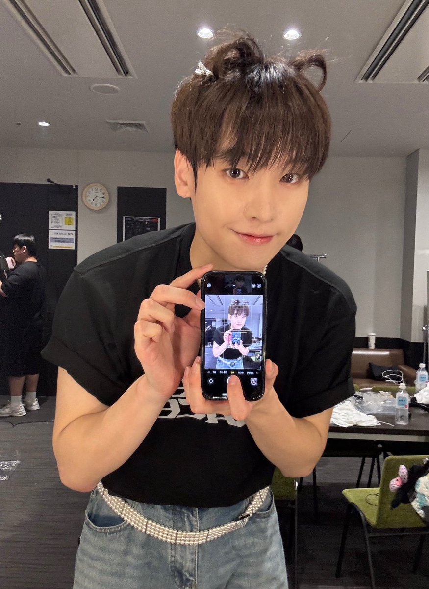 SF9official's tweet image. 고양이귀😽
#SF9 #INSEONG