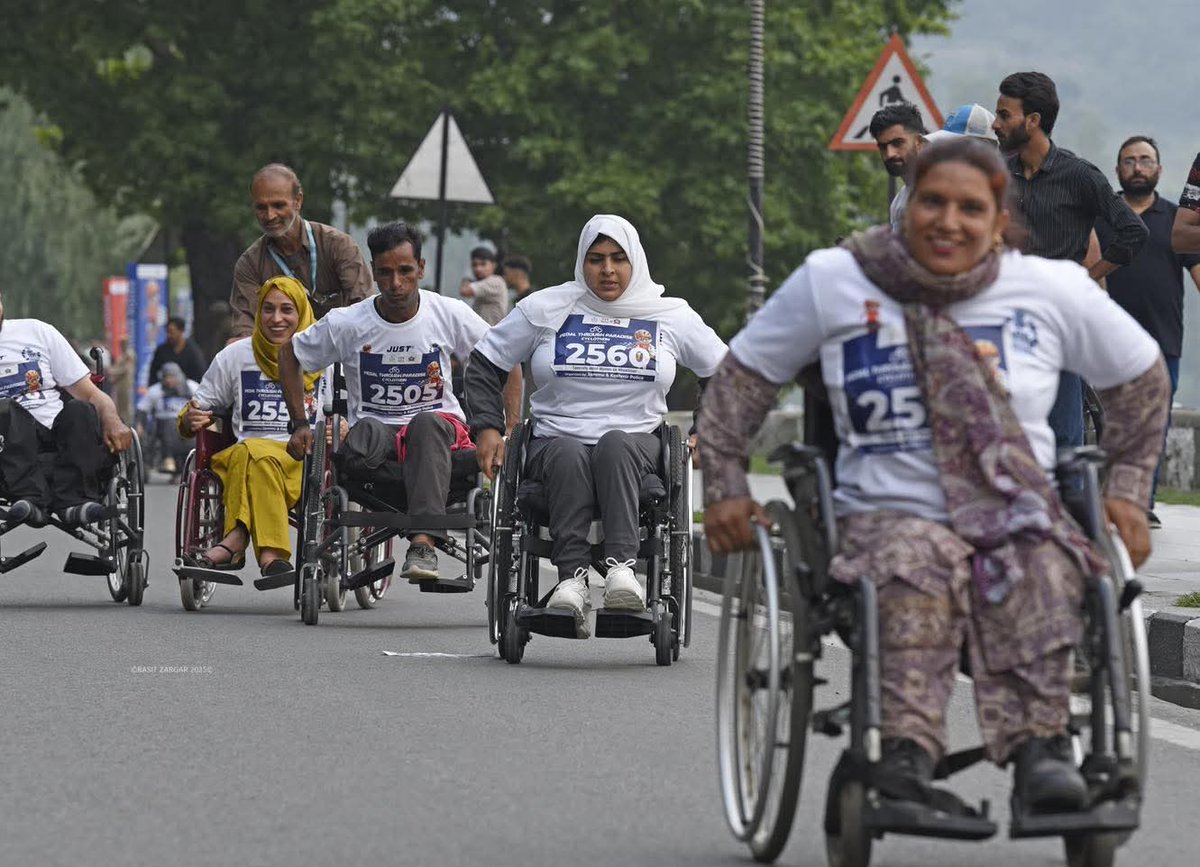 Real heroes and participants of  the  cycle race, organized by J&amp;K Police on the banks of Dal Lake in Srinagar.
