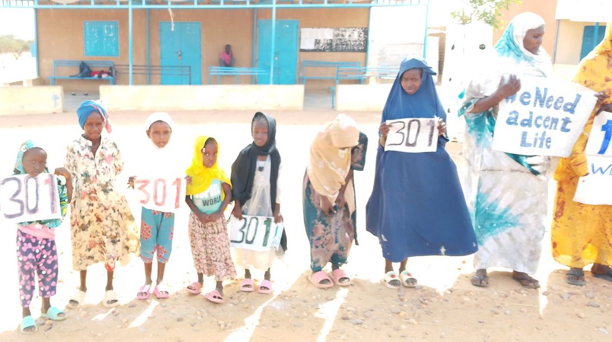refugeesniger's tweet image. The peaceful protest of the refugees in the Agadez camp, who demanded security, a decent life and non-discrimination, entered its 301th day in a row, and no humanitarian agency interfered. @giuliocavalli @GnonKond @pigreen1 @Chritchen @AntonellaNapoli @StatePRM @fuzia09 @AVindman