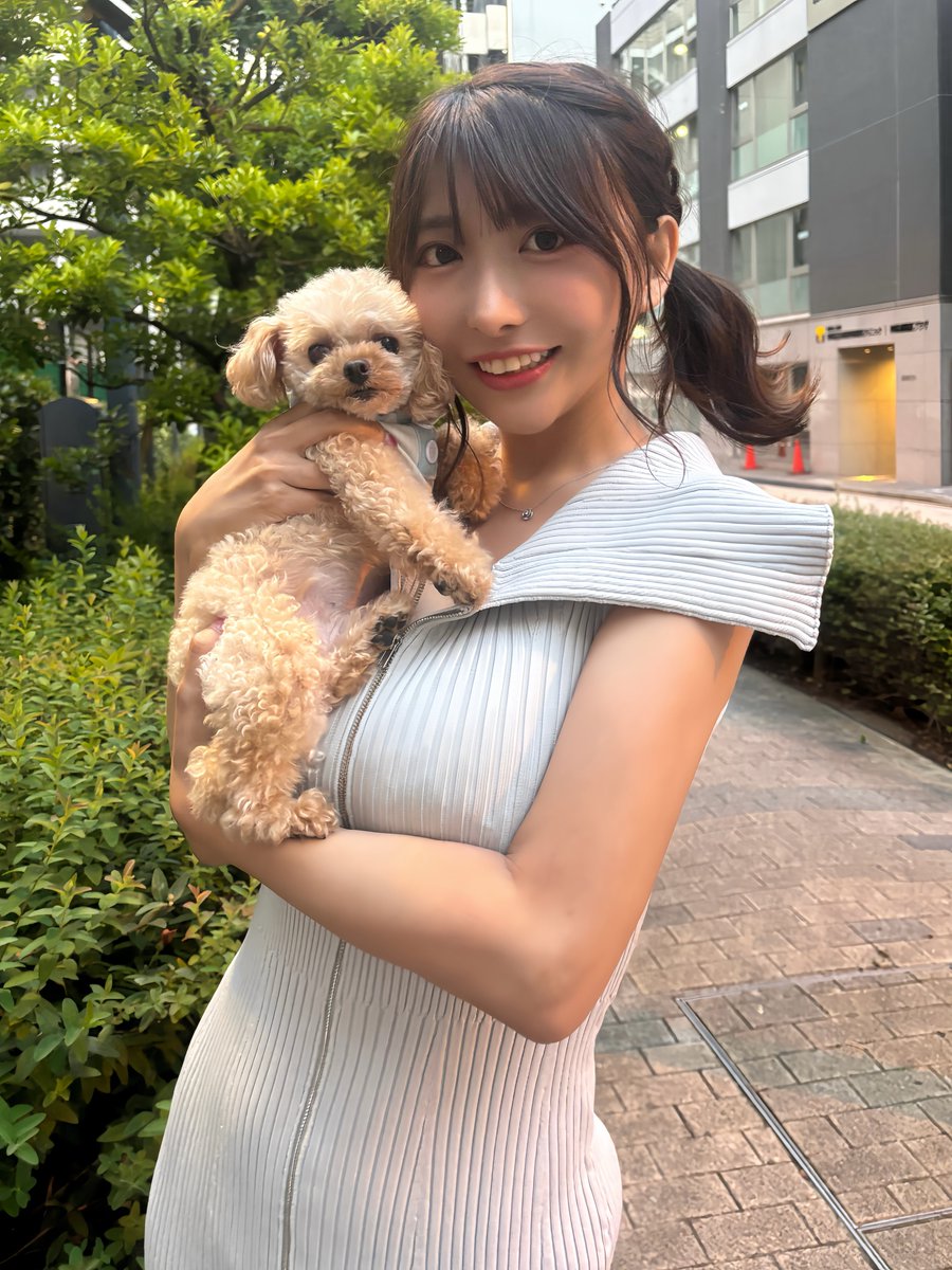 昨日のオフ会ではなんと！モコさんに来ていただけました💓
想像以上に可愛くて小さくて人懐っこくていい子で可愛くて可愛くてみなさんもびっくりしたのではないでしょうか⁉️⁉️

きてくれた方ありがとうねーーえっ❣️✨️
台本プレゼントはまた次回に…😏 https://t.co/5n26v7p3Lt