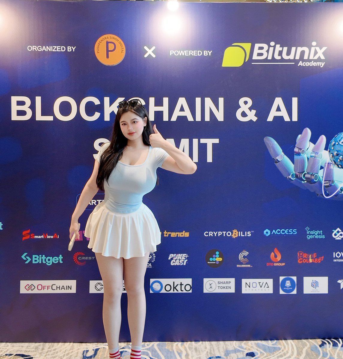 Gloooria_web3's tweet image. 高高兴兴跑着会，听到爆仓的声音，榴莲都吃不下了，我恨你eth