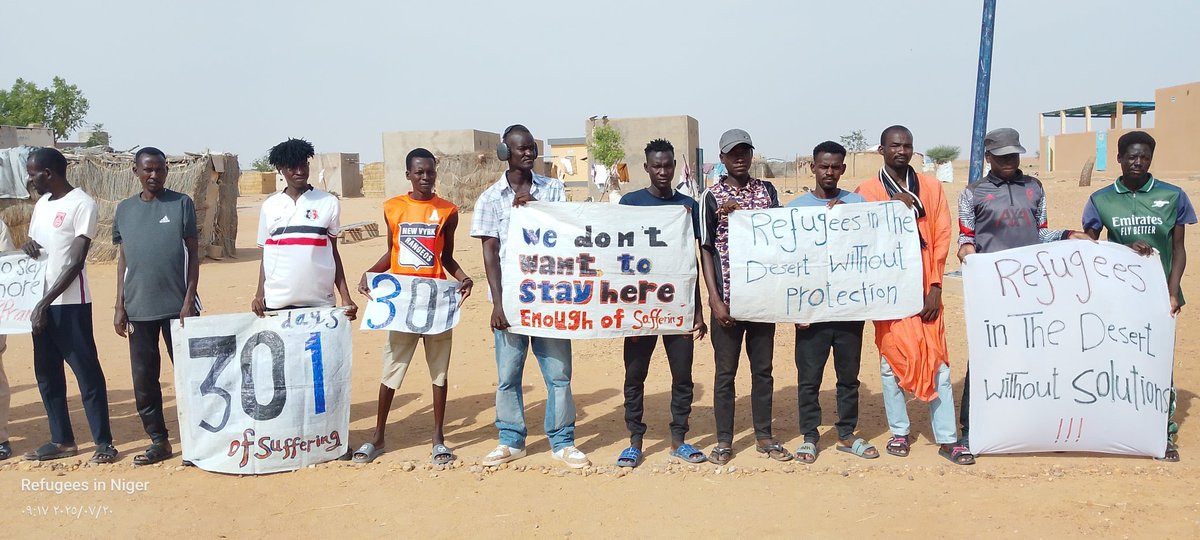 refugeesniger's tweet image. The peaceful protest of the refugees in the Agadez camp, who demanded security, a decent life and non-discrimination, entered its 301th day in a row, and no humanitarian agency interfered. @giuliocavalli @GnonKond @pigreen1 @Chritchen @AntonellaNapoli @StatePRM @fuzia09 @AVindman