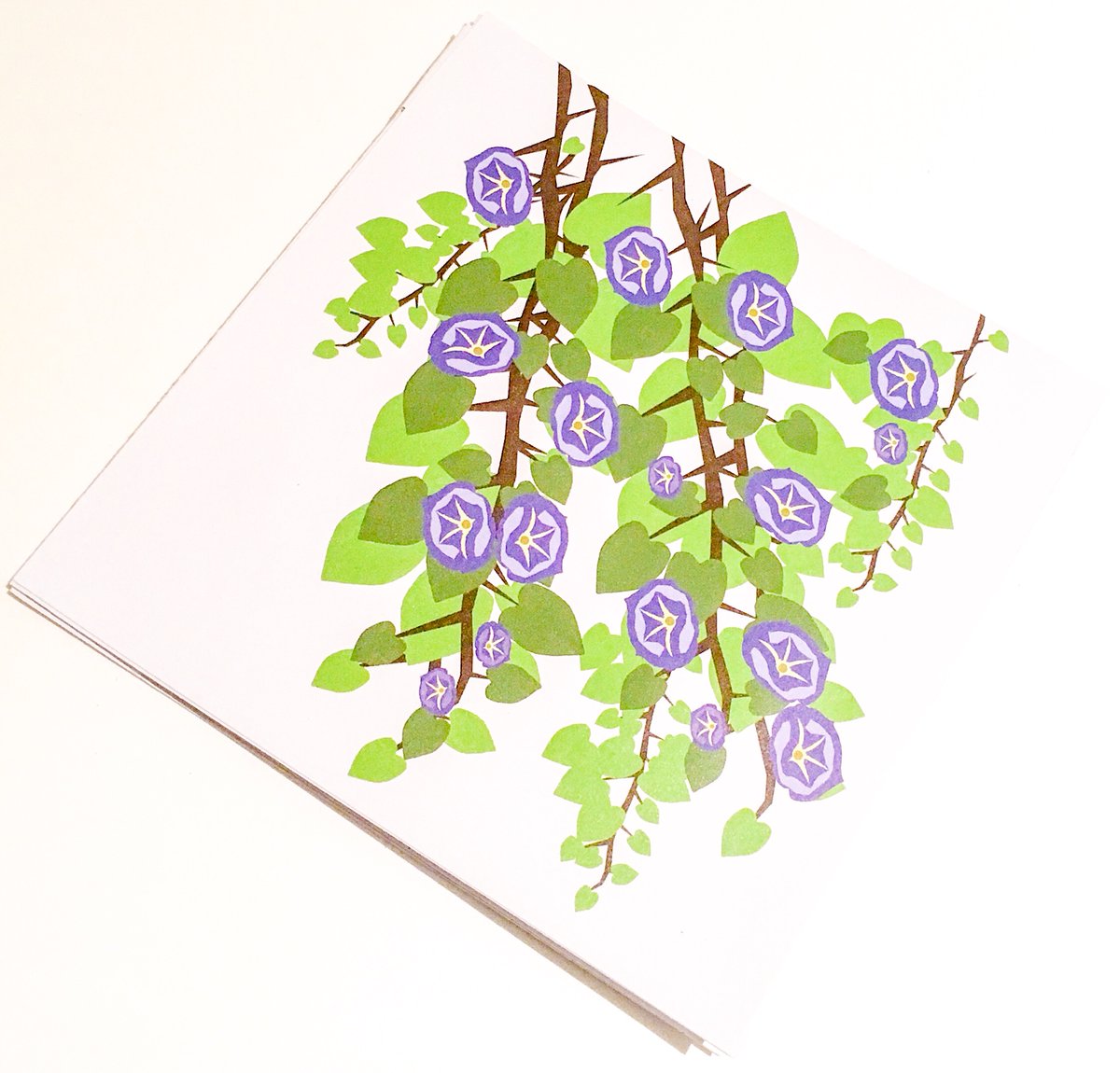 hannahkokoschka's tweet photo. Noticed #MorningGlory this morning so, a reflective #popupcard #greetingscard that can be framed and kept #sustainability https://t.co/YibpP6Ksrs #ukgiftam #ukgifthour @UKGiftHourPower @UKGiftHour #shopindie https://t.co/ysbWyOtP3E