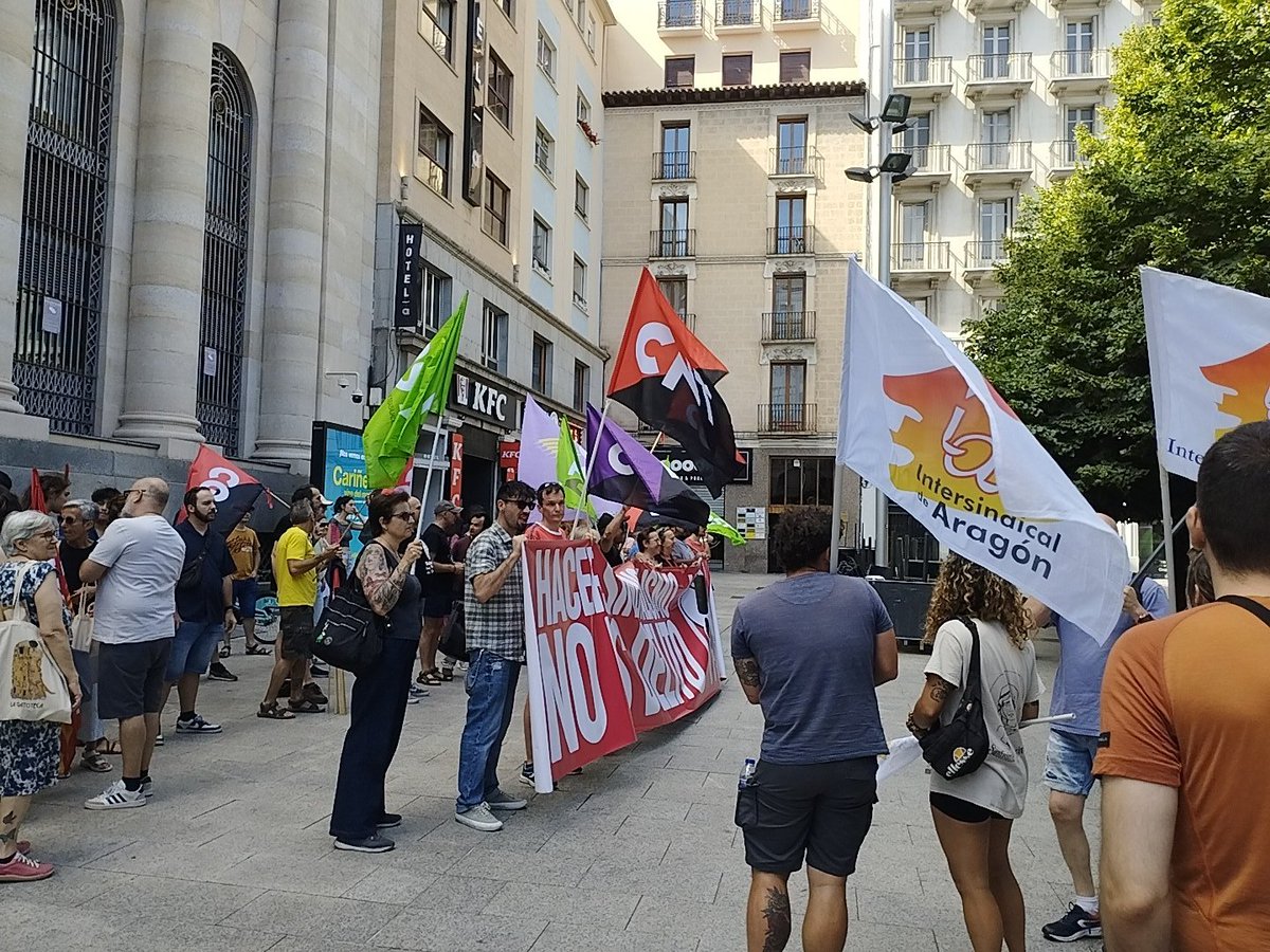 CNT_Zaragoza's tweet image. 🚨Vamos comenzando la CONCENTRACIÓN por la libertad de las @6delaSuiza .
Acude 💪💪!!