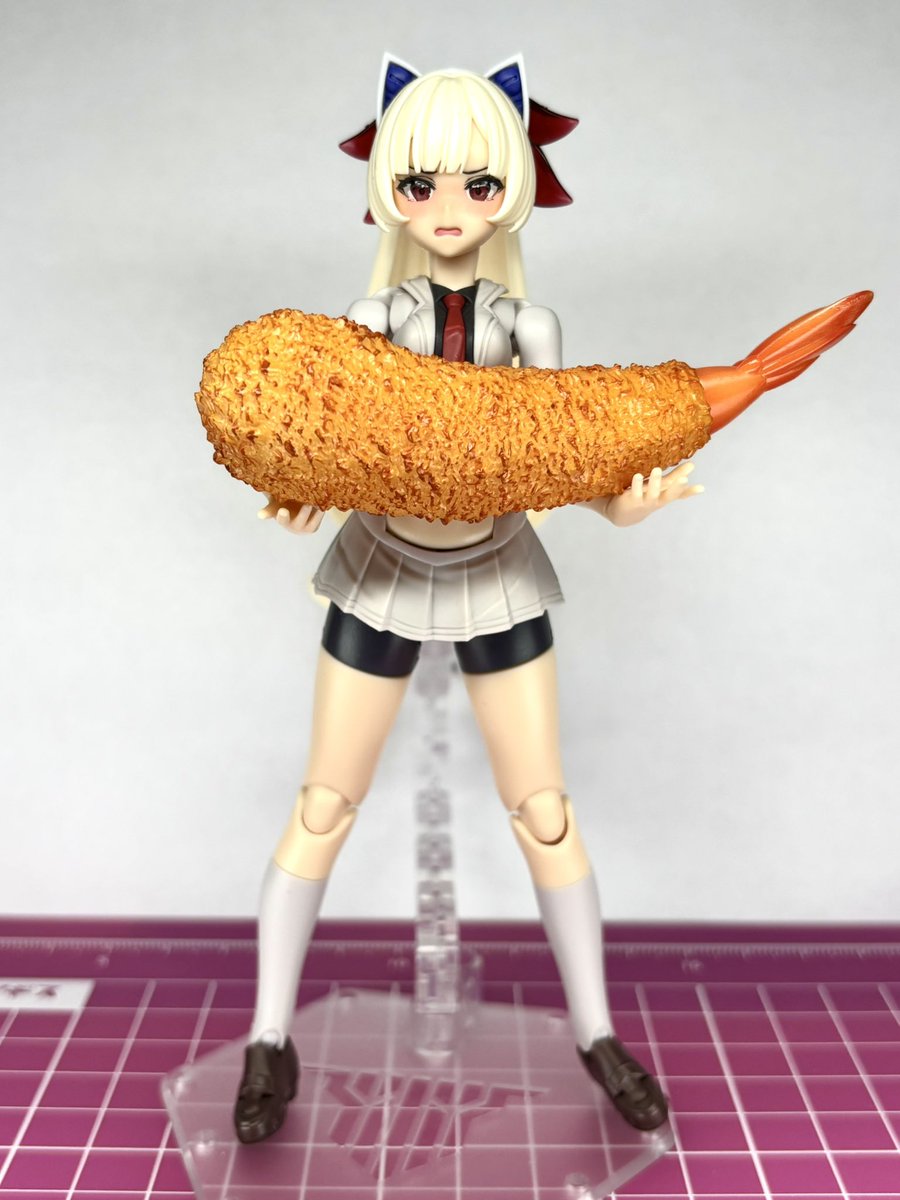 kin29t's tweet image. いのう商店さんに「エビフライ」納品しました!
2cm、4cm、8cmサイズのセットです
4、8cmサイズは3mm棒付きと通常尻尾の差し替え可能です!
えび天ぷらカラーも若干数あります
いろんな遊び方してくださいね!
#いのう商店