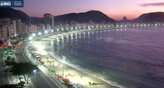 OperacoesRio's tweet photo. Bom dia, Rio!
Às 06h deste domingo (20), os termômetros marcavam 12ºC no Alto da Boa Vista.☕🧥
📸Copacabana
#AlertaRio #CORInforma #temporj https://t.co/g0cEMmbKEf