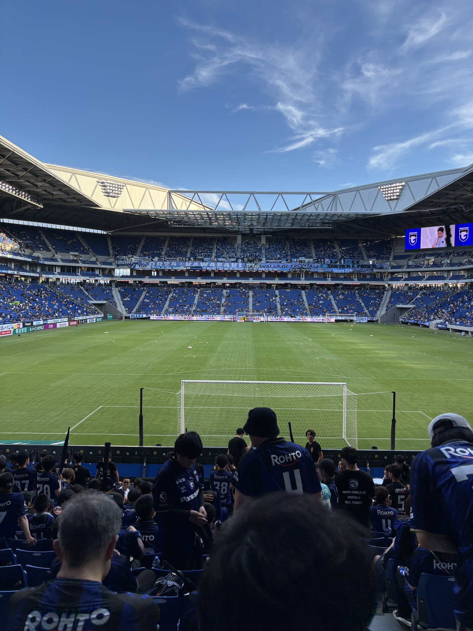 ガンバ大阪　吹田スタジアムこけら落としマッチ　クリスタル　記念ブレスレット付き ふじろー🟦⬛️ on X: 