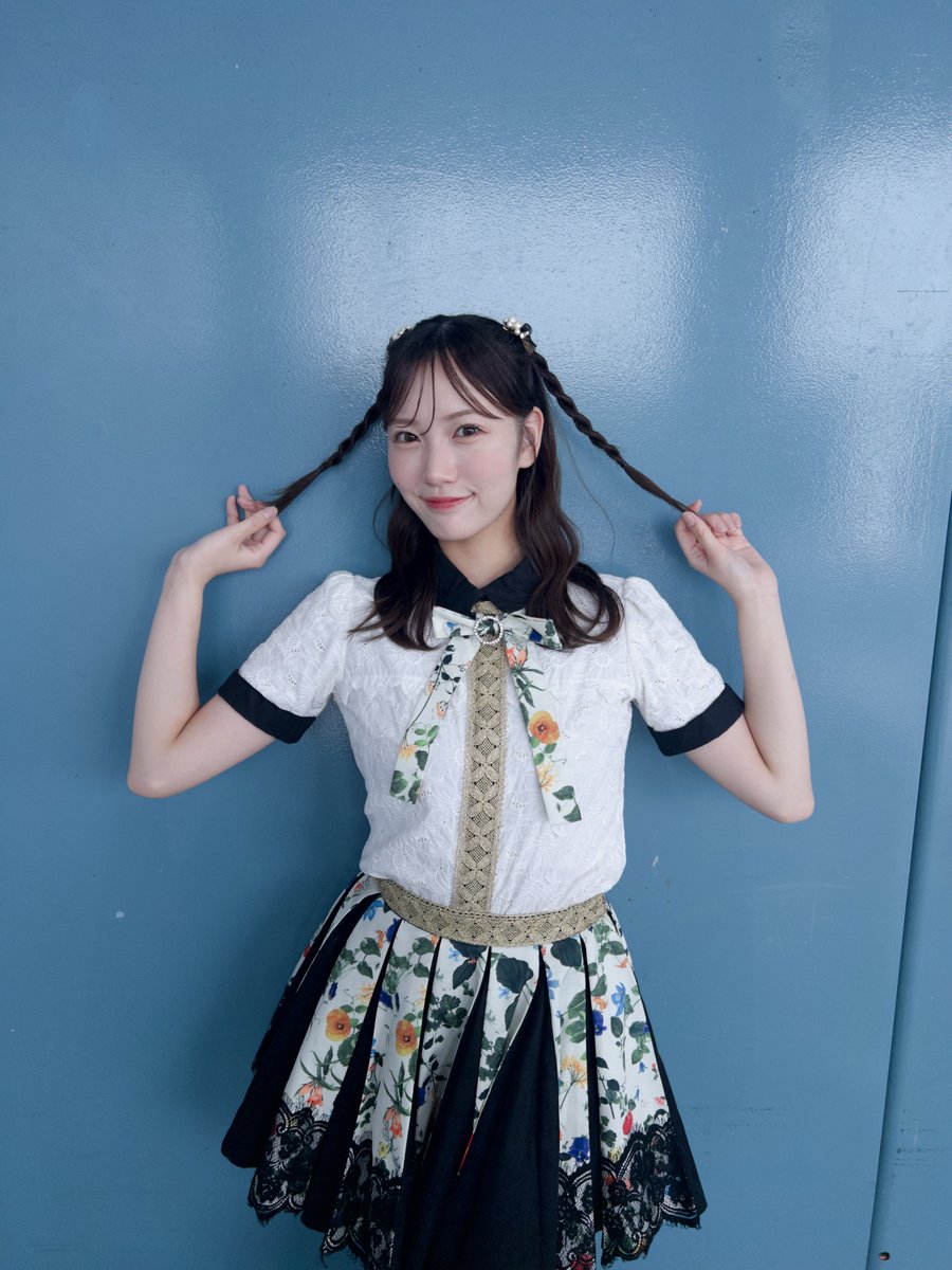 NMB48 眞鍋杏樹 チューストライク 生写真 直筆 NMB48 眞鍋杏樹 チューストライク 生写真 直筆 - メルカリ